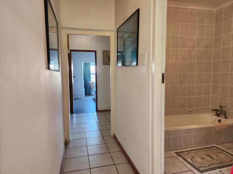 3 Bedroom Property for Sale in Franskraal Western Cape